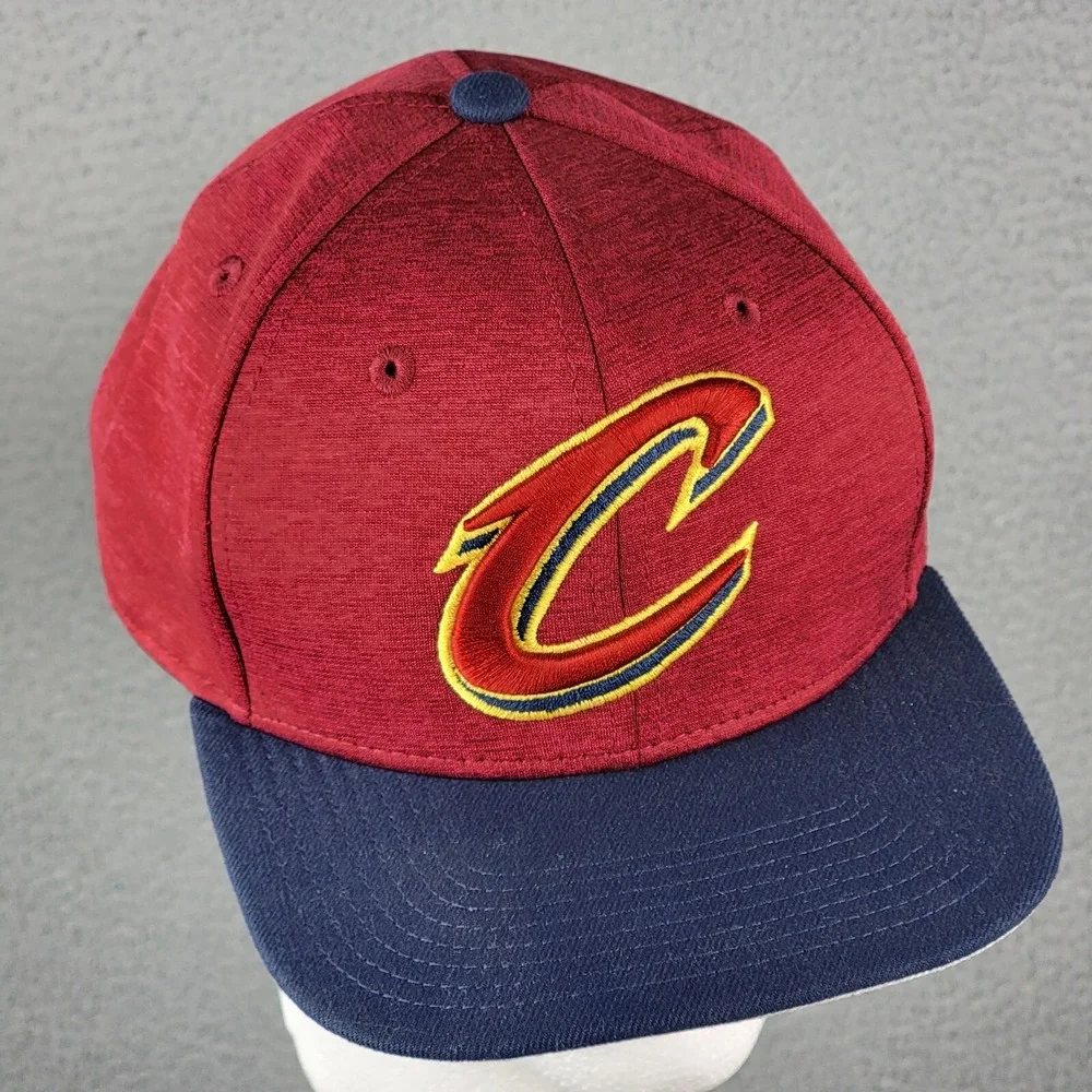 New Era Hat Men OSFA Red Cleveland Cavaliers Cavs 9Fifty Snapback NBA Cap